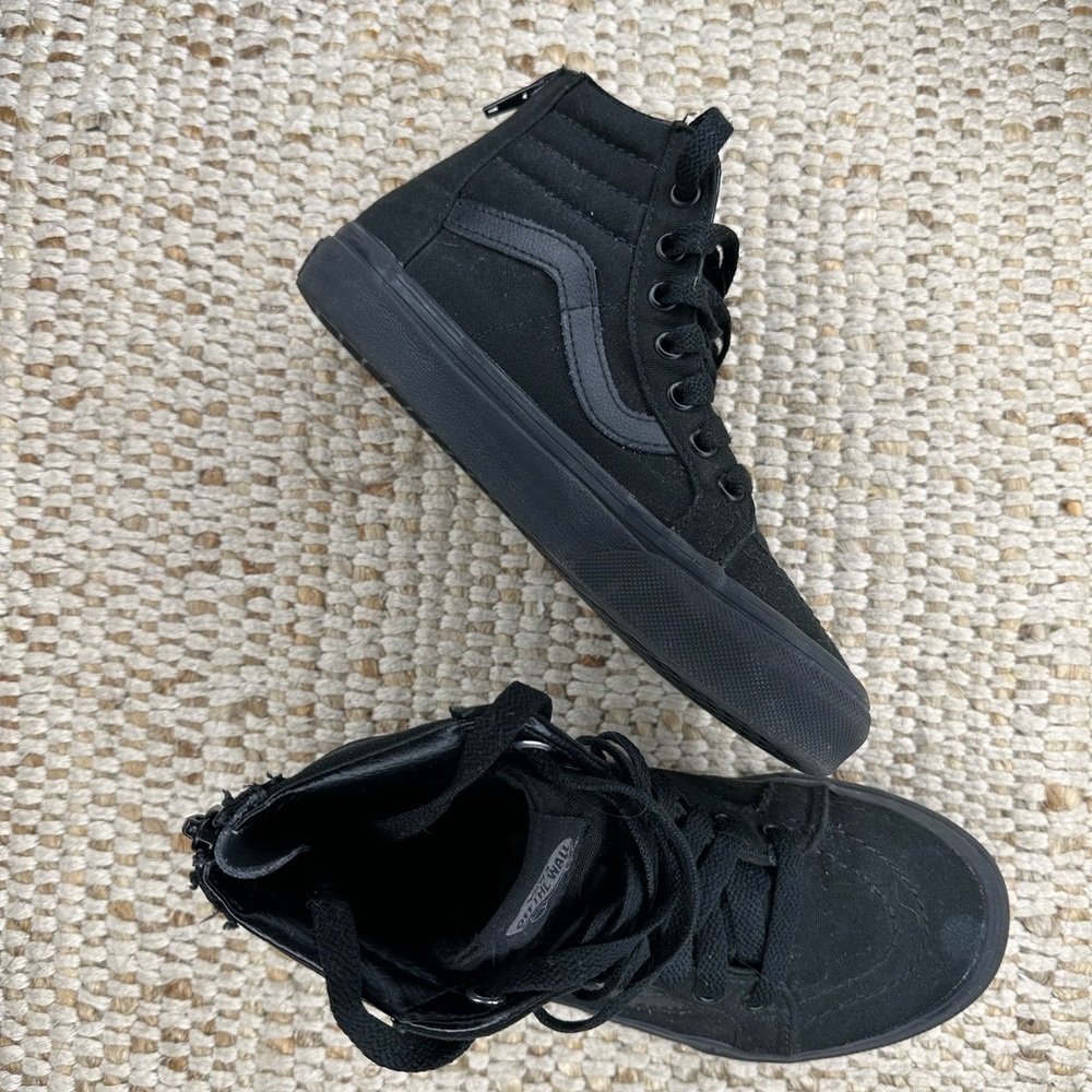 Black Hi-top Vans